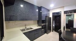 Kismis Residence (D21), Terrace #588734471